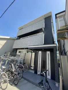 大阪府堺市堺区西永山園【マンション】の外観