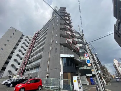 スリーデイズ新大阪【7階】の外観