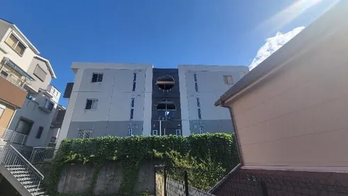 大阪府吹田市千里山竹園1丁目【マンション】の外観