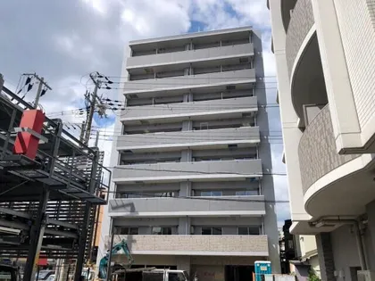 大阪府吹田市岸部南1丁目【マンション】の外観