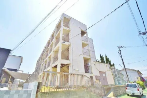 パインリーフ松原【2階】の外観