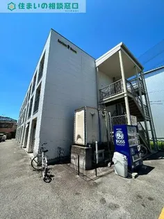 愛知県岡崎市東大友町字足鹿【アパート】の外観