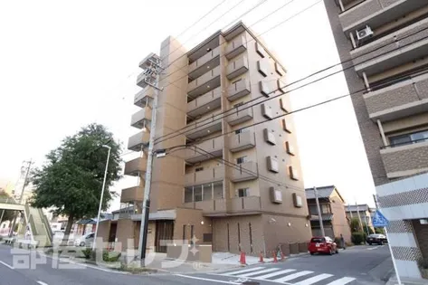 ボヌールレジデンス【4階】の外観