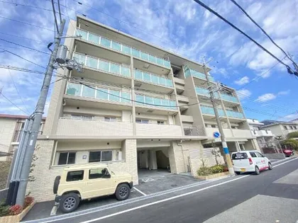 ブリエヴェール北桜塚の画像