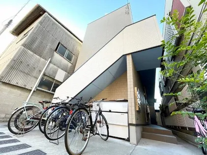 大阪府堺市堺区南清水町3丁【アパート】の外観