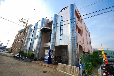 シャルマン津村の画像