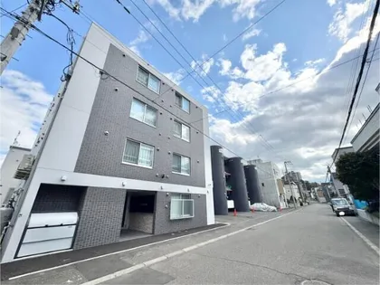 ラフィーネ南平岸Ⅳ【4階】の外観