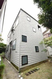 パロス山本通【1階】の外観