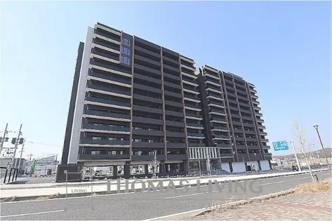 LEGEND111【306号室】の外観