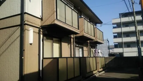 ファミール山吹の画像