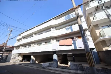 兵庫県尼崎市七松町1丁目【マンション】の外観