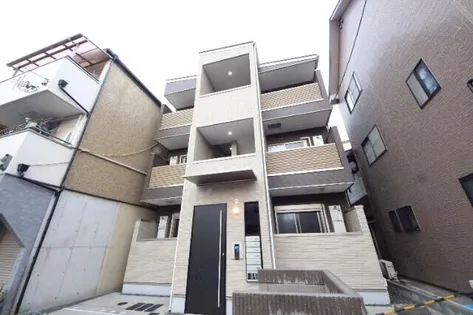 兵庫県尼崎市南城内【アパート】の外観