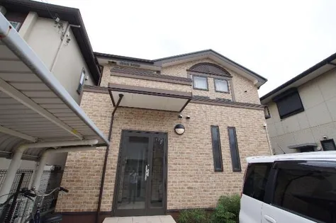 グリーンリーフ東園田【1階】の外観