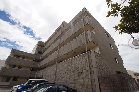 兵庫県尼崎市若王寺3丁目【マンション】の外観