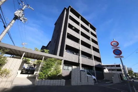 兵庫県尼崎市大島3丁目【マンション】の外観