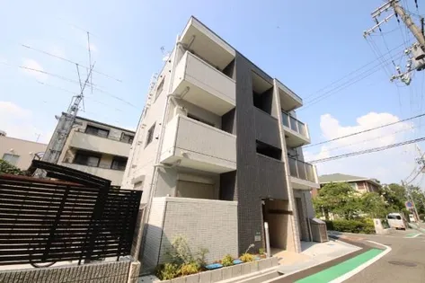 兵庫県西宮市甲子園口2丁目【マンション】の外観