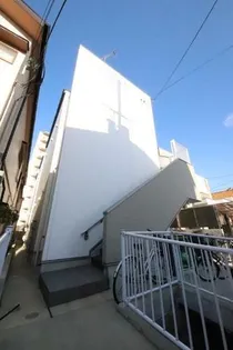 スカイヴィラ立花【2階】の外観