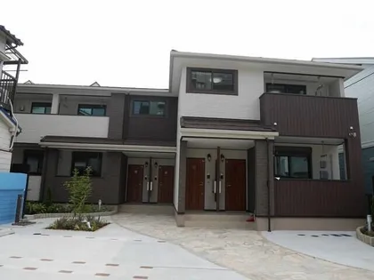 兵庫県尼崎市稲葉荘1丁目【アパート】の外観