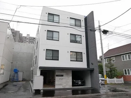 pino collina 1414【4階】の外観