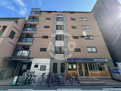 クイーンズコート天満【5階】の外観