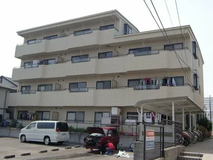 クィーンハイツ滝の水【2階】の外観