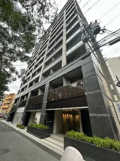 ザ・パークハビオ江坂公園【10階】の外観