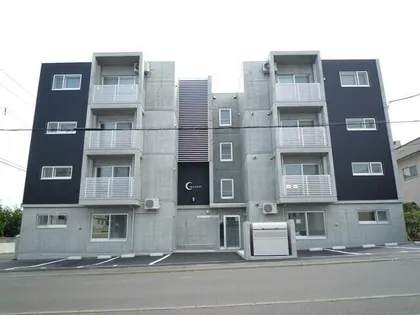 クレセント【3階】の外観