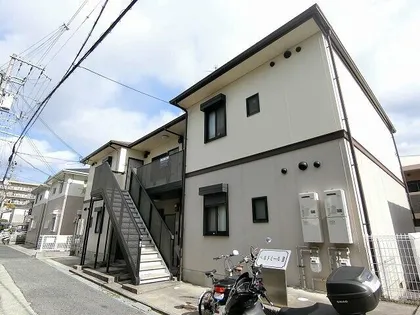 ベルドミールB棟【102号室】の外観