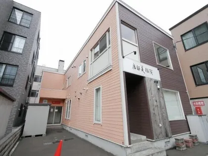 風のささやき【2階】の外観