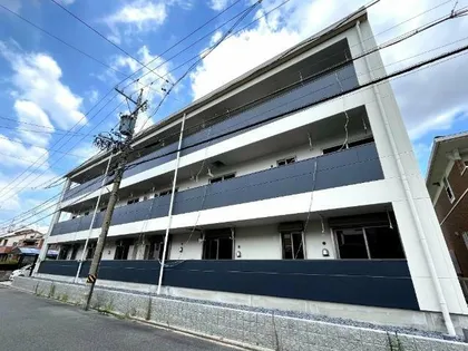 ウエストウイング6【3階】の外観