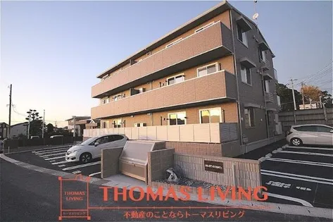 エレガンスHIMISの画像