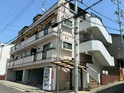 泉が丘マンション【2階】の外観