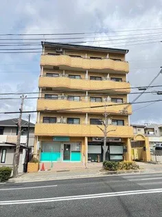 プリンス小束山【5階】の外観