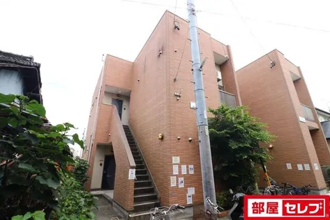 ルーエ 1番館【2階】の外観