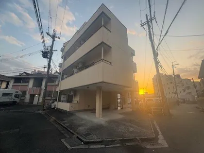 青葉丘コーポⅡ【2階】の外観