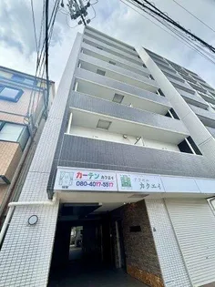 アクセル カクエイの画像