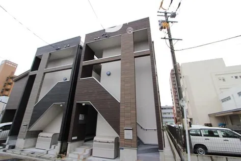 ブランドール【2階】の外観