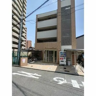 ベルフローラ白鳥【2階】の外観