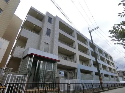 ジュネス別府【202号室】の外観