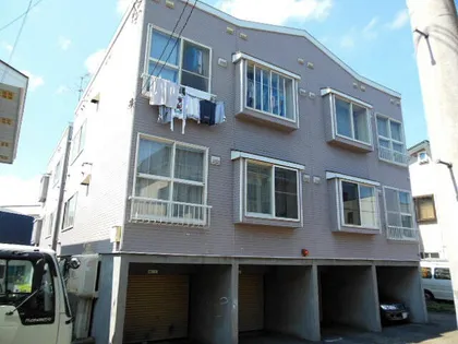 グランドパレス真栄の画像