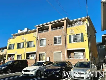 メゾン ルミエール【2階】の外観