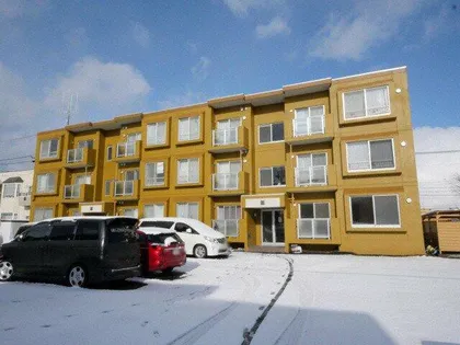 クリスタルリバー壱番館【1階】の外観