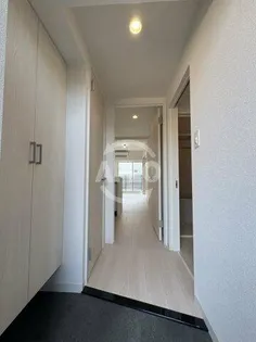 ソルテラスOSAKA緑橋クレアスト【5階】の玄関