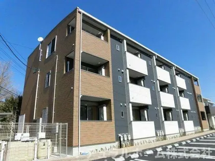 フレーズ東山【3階】の外観