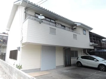 石丸2丁目2階住居【2階】の外観