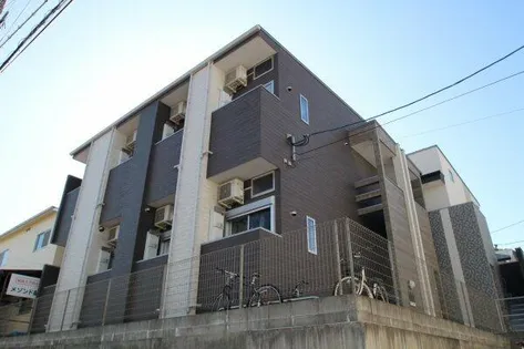 グランティアIの画像