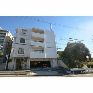 パレス鹿子殿【2階】の外観