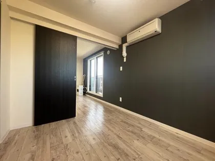 エアフォルク八軒【3階】の内装