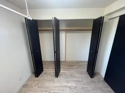 エアフォルク八軒【3階】の内装