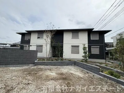 シャーメゾン プレミアス 本町【2階】の外観